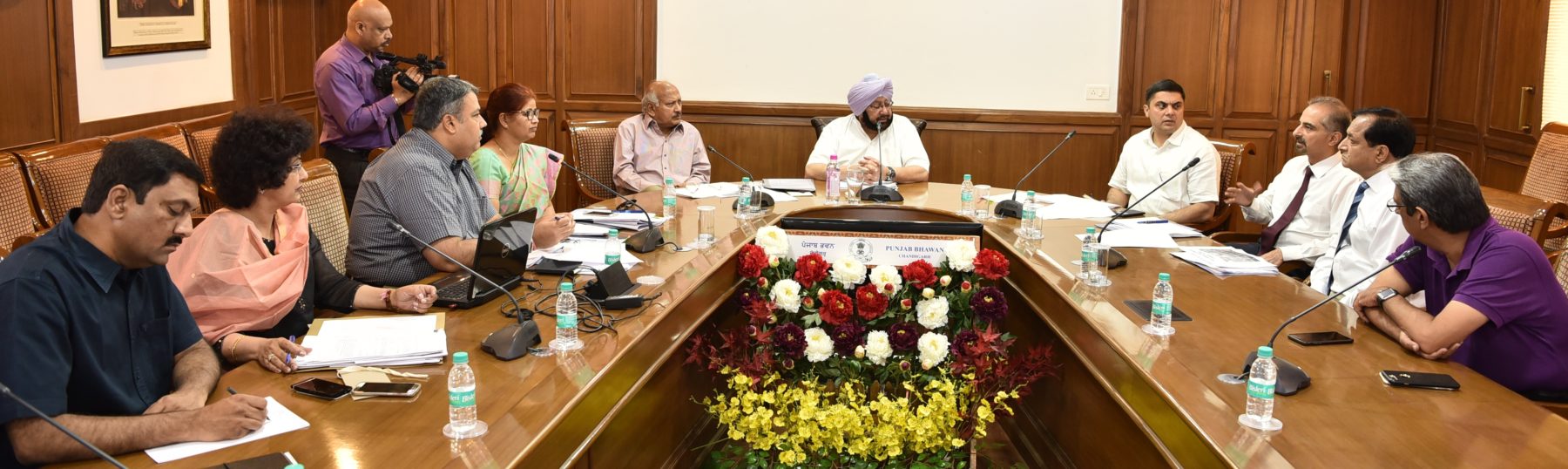 PERFORM OR CLOSE SHOP, PUNJAB CM WARNS PVT. MEDICAL, DENTAL COLLEGES DIRECTS STREAMLINING OF FUNDING FOR CASH-CRUNCHED GOVT MEDICAL INSTITUTIONS IN STATE