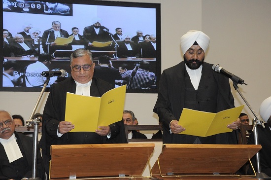 Chief Justice administers oath to Four New Additional High Court Judges 