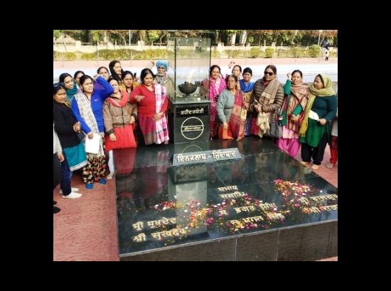 Uttrakhand Mahila Manch members visit Hussainiwala Martyrs’ Memorial