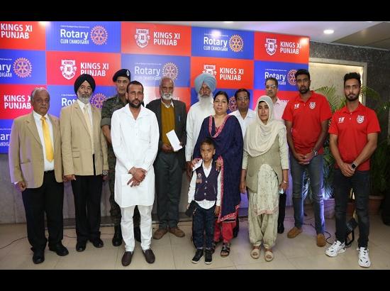 Rs 25 lakh aid to Pulwama martyrs’ kin by Kings XI Punjab and Rotary Club, Chandigarh