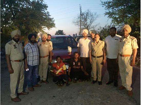 Two smugglers arrested , heroin packets, 2 pistols recovered in Ferozepur