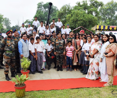 ‘Know Your Army’- Golden Arrow Division showcased military equipment and band display