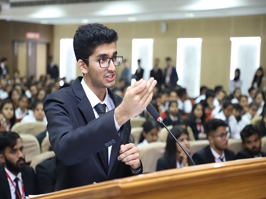 Government Law College Mumbai wins 3rd National Moot Court competition held at Chandigarh University