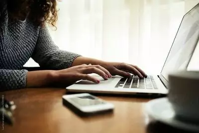 &nbsp;Internet; bane comes with a boon or vice versa 