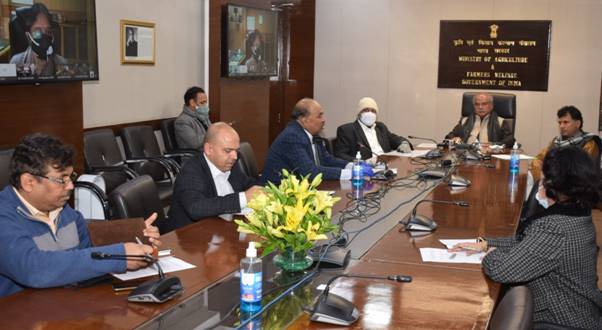 Pradhan Mantri Fasal Bima Yojana is security cover for farmers: Narendra Singh Tomar