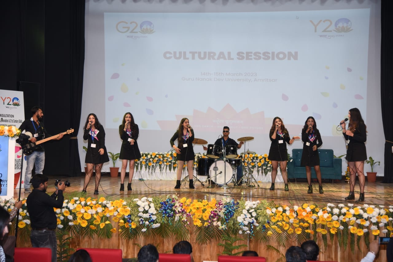 Y-20 Consultation Summit concluded at Guru Nanak Dev University GNDU bid farewell to Panelists and delegates of Y-20 with good memories and promise to meet again