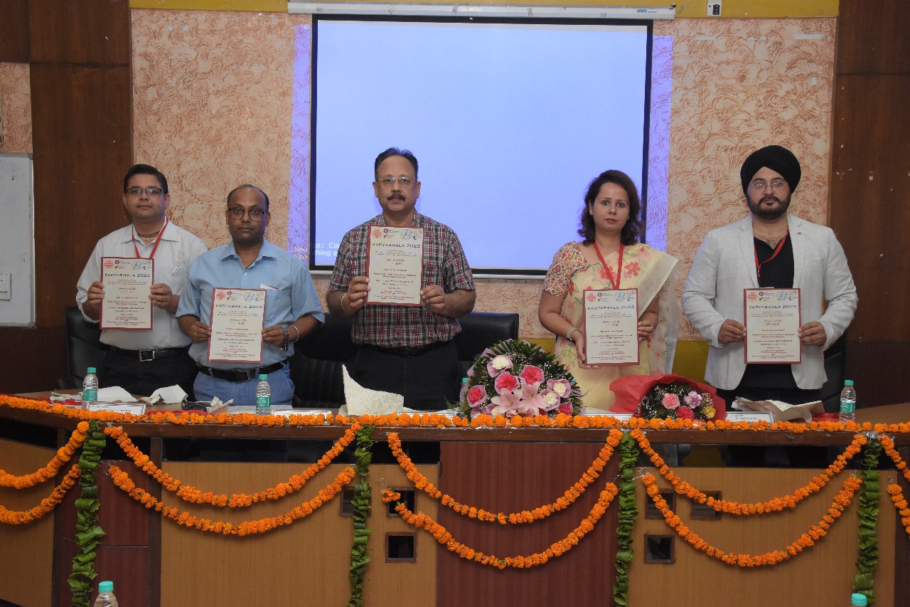 Inauguration function for Karyashala High End workshop was held on Oct.9, 2023 at the department of Biophysics